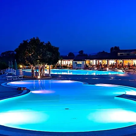 Hotel Club & Village Cala Fiorita 4*